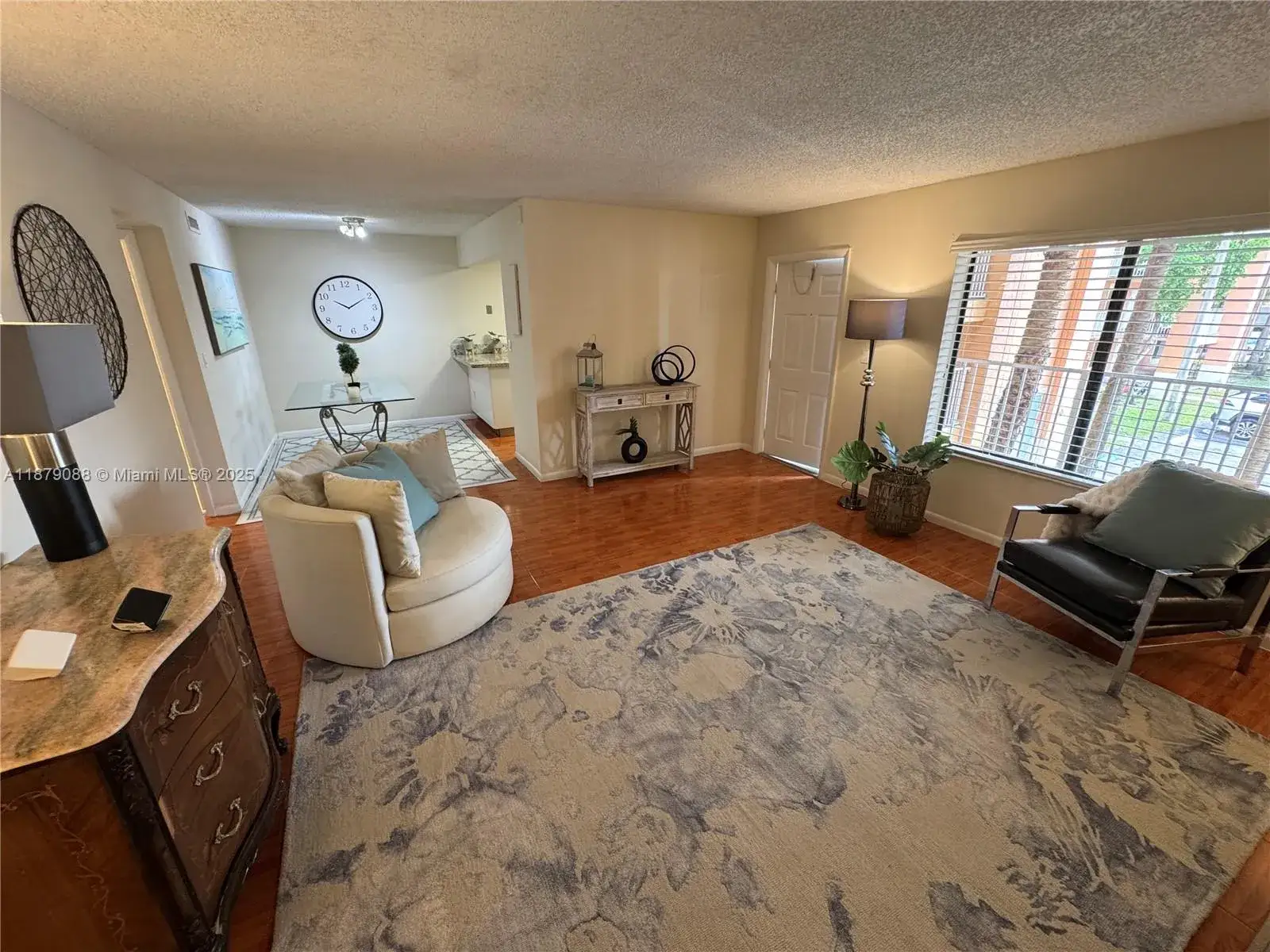 2 bedroom 2 bath Residential Lease for rent at 6900 SW 39th St # 206J, Davie FL 33314