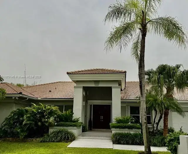 4 bedroom 3 bath Residential for sale at 7425 SW 170th Ter, Palmetto Bay FL 33157