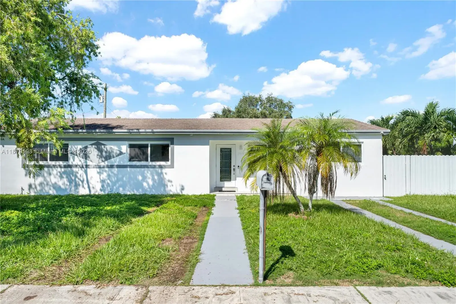 3 bedroom 1 bath Residential Lease for rent at 29810 SW 153rd Ct # 29810, Homestead FL 33033