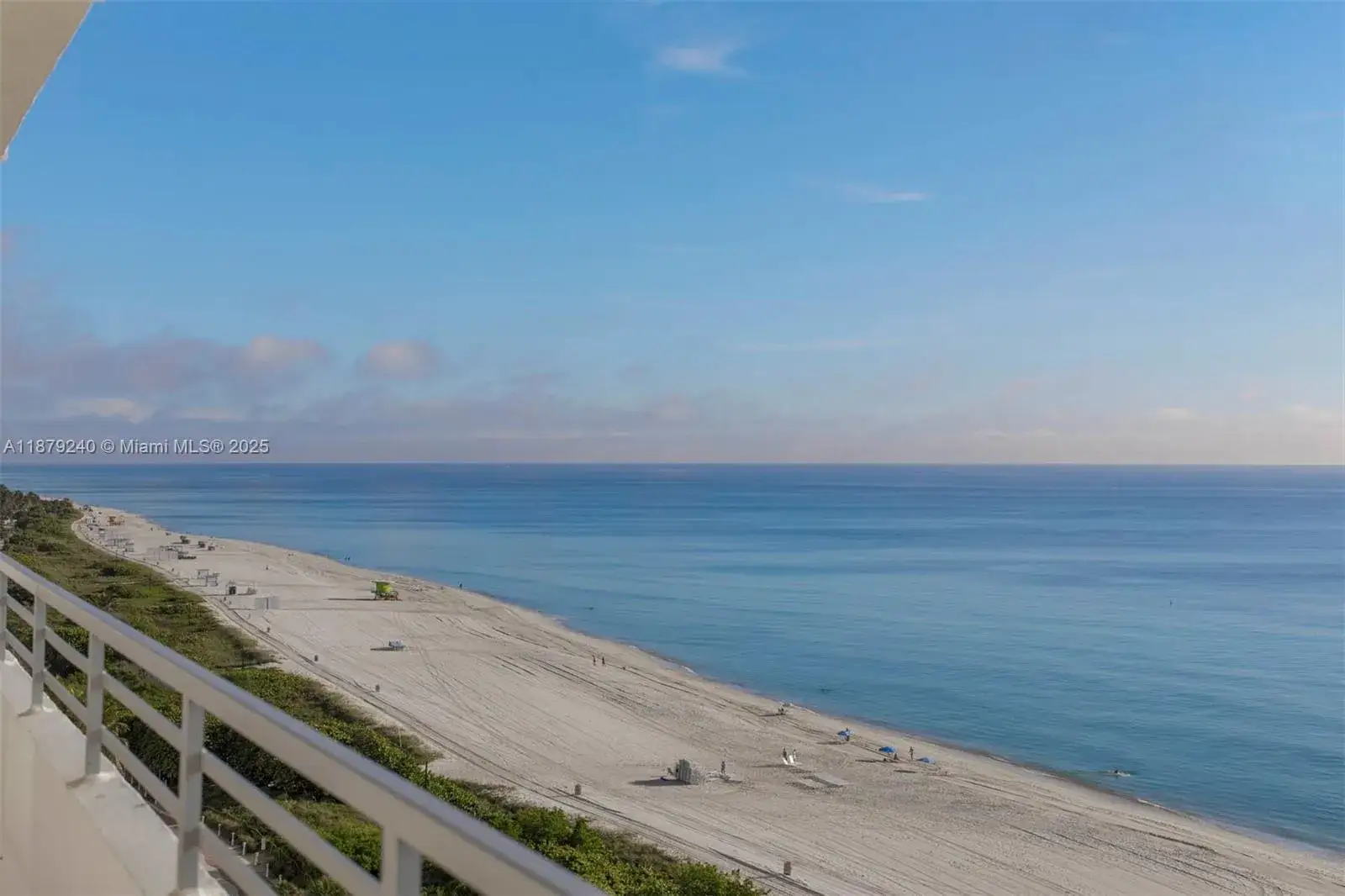 2 bedroom 2 bath Residential for sale at 5555 Collins Ave # 14N, Miami Beach FL 33140