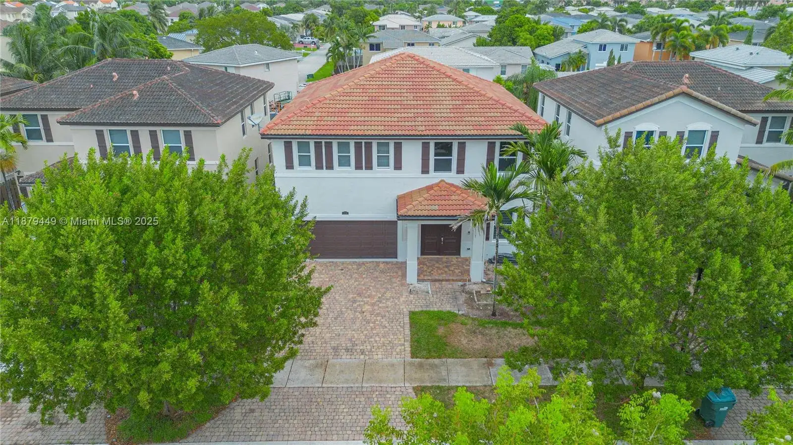 5 bedroom 4 bath Residential for sale at 12119 SW 253rd St, Homestead FL 33032