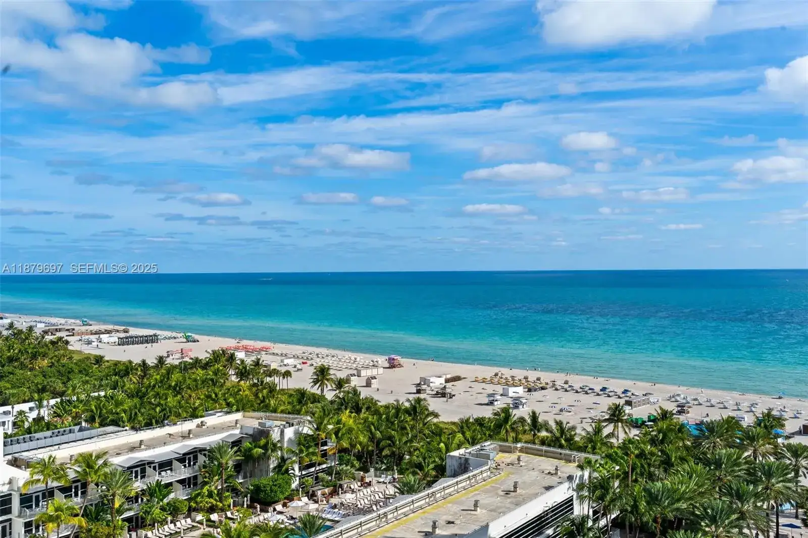 3 bedroom 2 bath Residential for sale at 100 Lincoln Rd, Miami Beach FL 33139