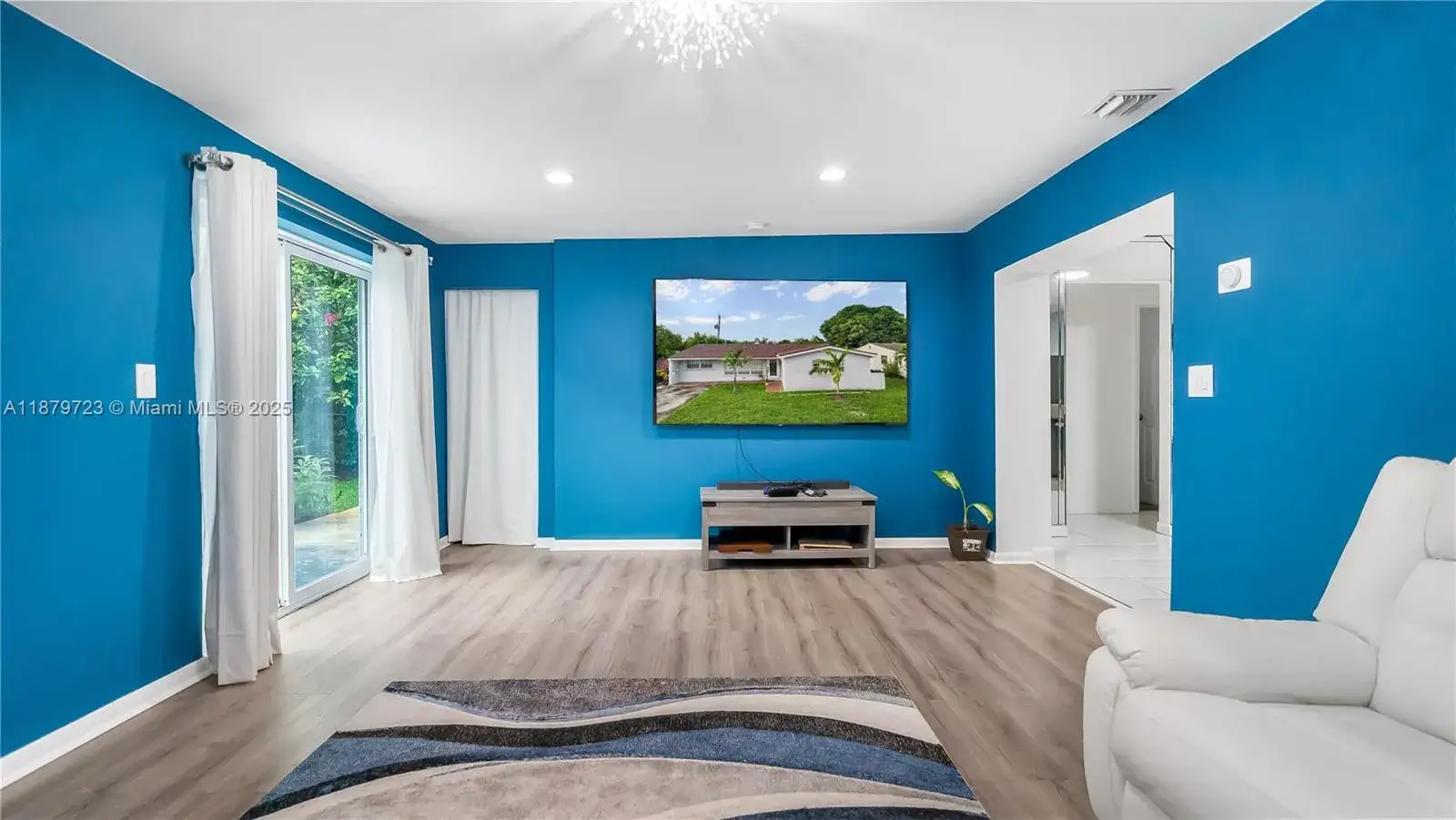 4 bedroom 3 bath Residential for sale at 7031 SW 27th Ct, Miramar FL 33023