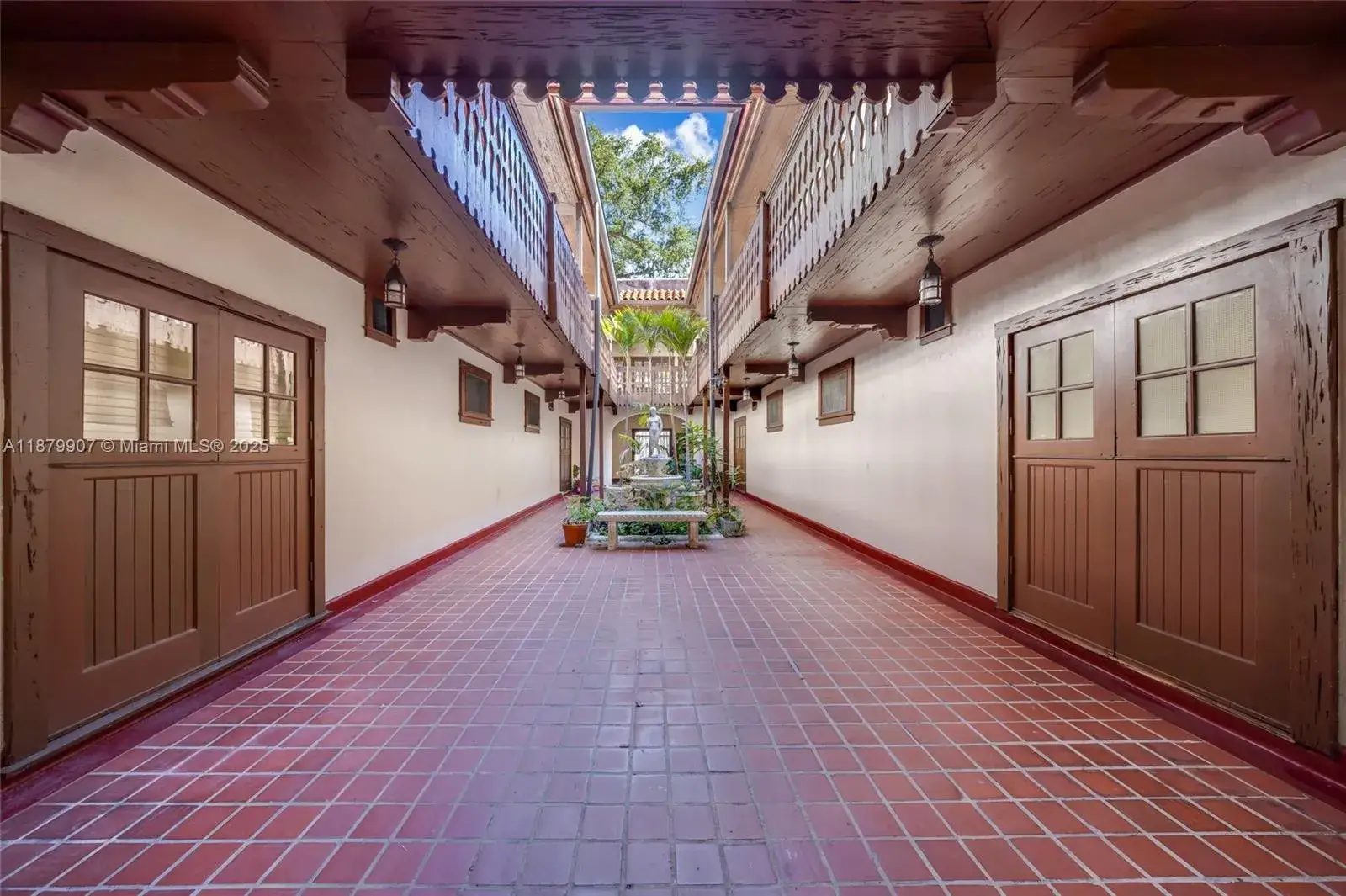 Commercial Sale for sale at 315 Navarre Ave, Coral Gables FL 33134