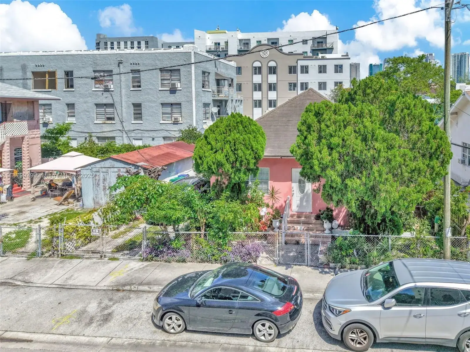 3 bedroom 1 bath Residential for sale at 119 SW 7th Ave, Miami FL 33130