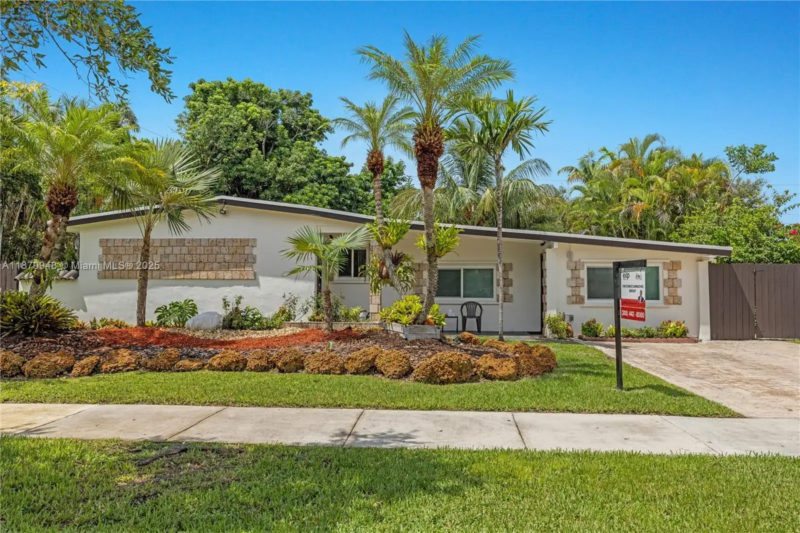 4 bedroom 2 bath Residential for sale at 18700 Belmont Dr, Cutler Bay FL 33157