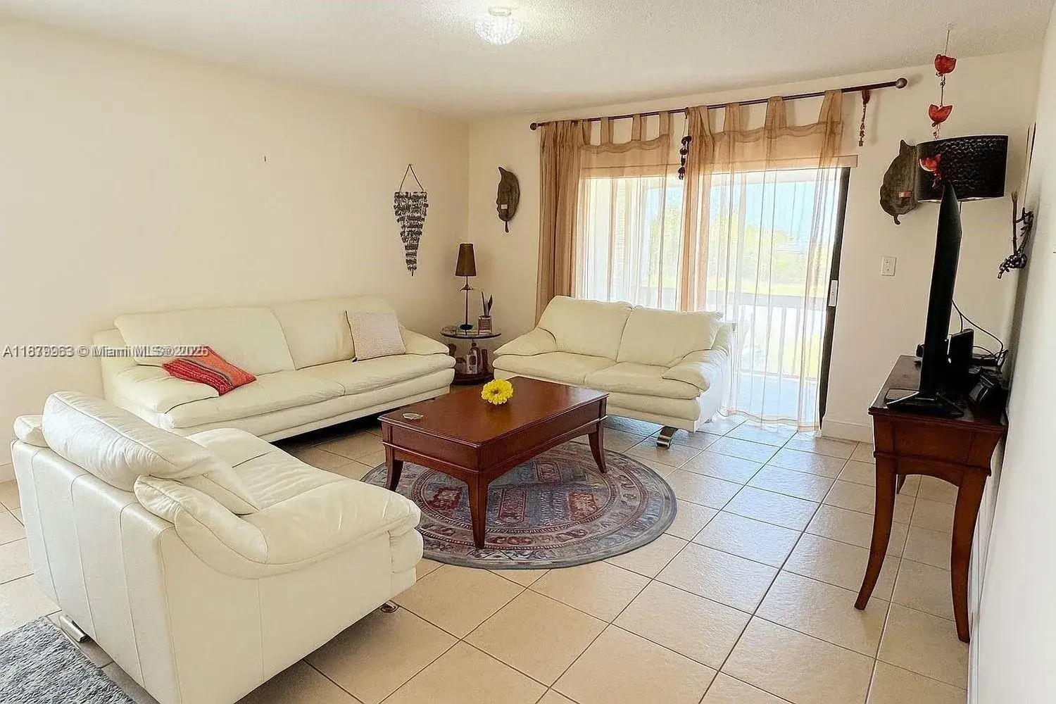 3 bedroom 2 bath Residential for sale at 13781 SW 66th St # 221B, Miami FL 33183