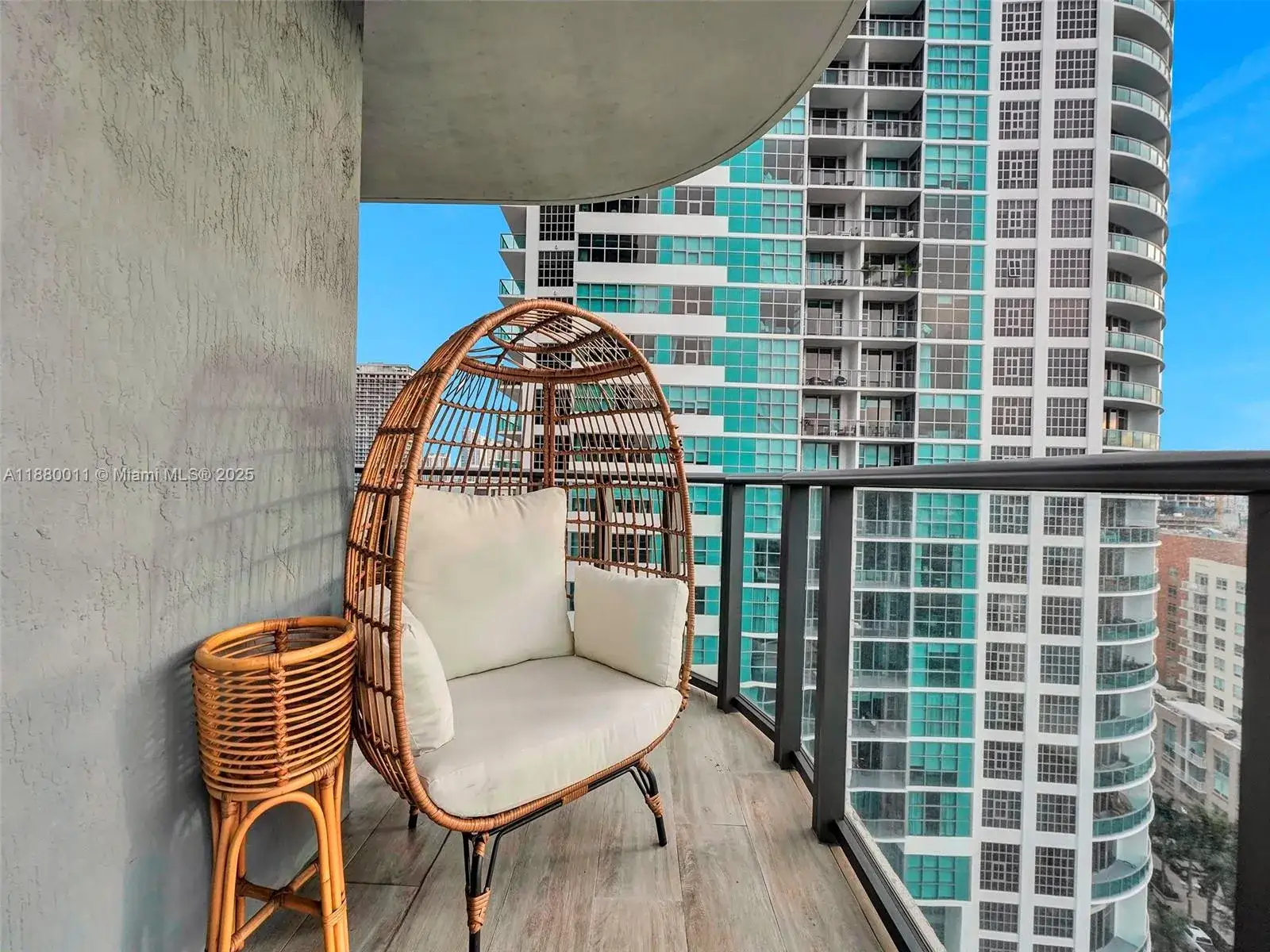 2 bedroom 2 bath Residential Lease for rent at 121 NE 34th St # 1601, Miami FL 33137