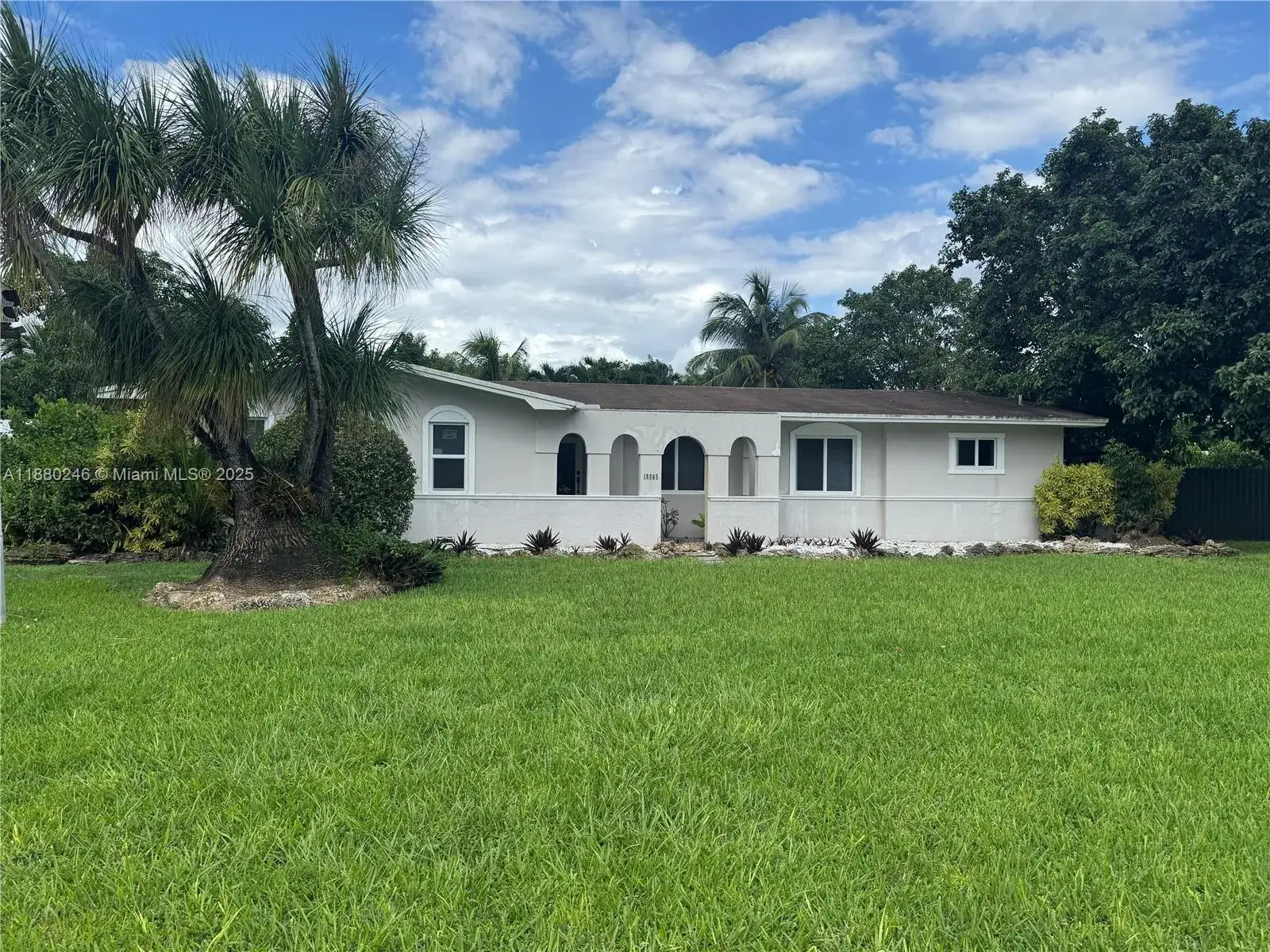 4 bedroom 2 bath Residential for sale at 18565 SW 295th Ter, Homestead FL 33030