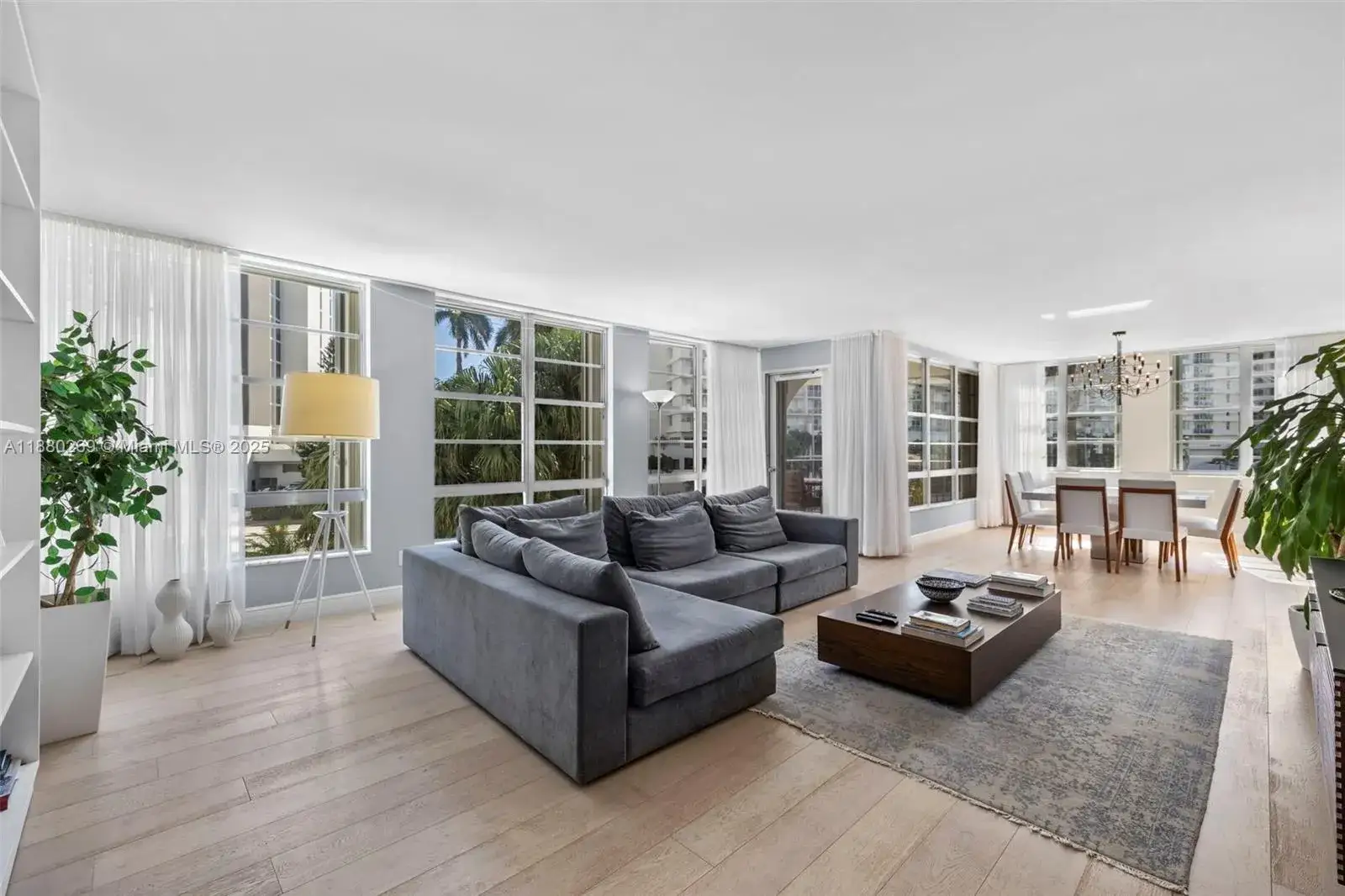 2 bedroom 2 bath Residential for sale at 5660 Collins Ave # 2B, Miami Beach FL 33140