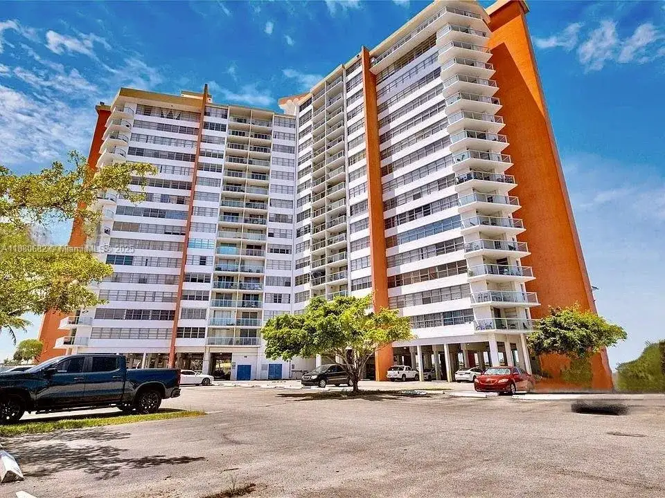 1 bedroom 2 bath Residential for sale at 1351 NE Miami Gardens Dr # 203E, Miami FL 33179