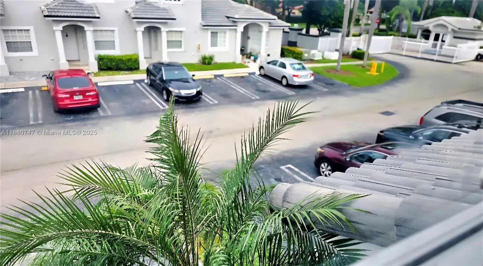 2 bedroom 1 bath Residential Lease for rent at 14273 SW 121st Pl # 3, Miami FL 33186