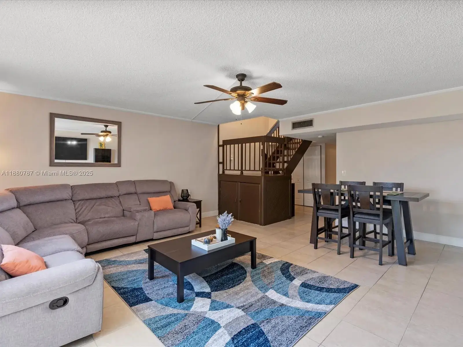 3 bedroom 2 bath Residential Lease for rent at 8401 W Sample Rd # 28, Coral Springs FL 33065