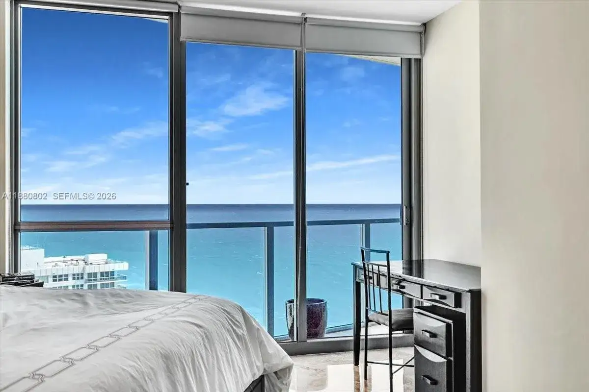 3 bedroom 3 bath Residential for sale at 3101 S Ocean Dr # 2307, Hollywood FL 33019