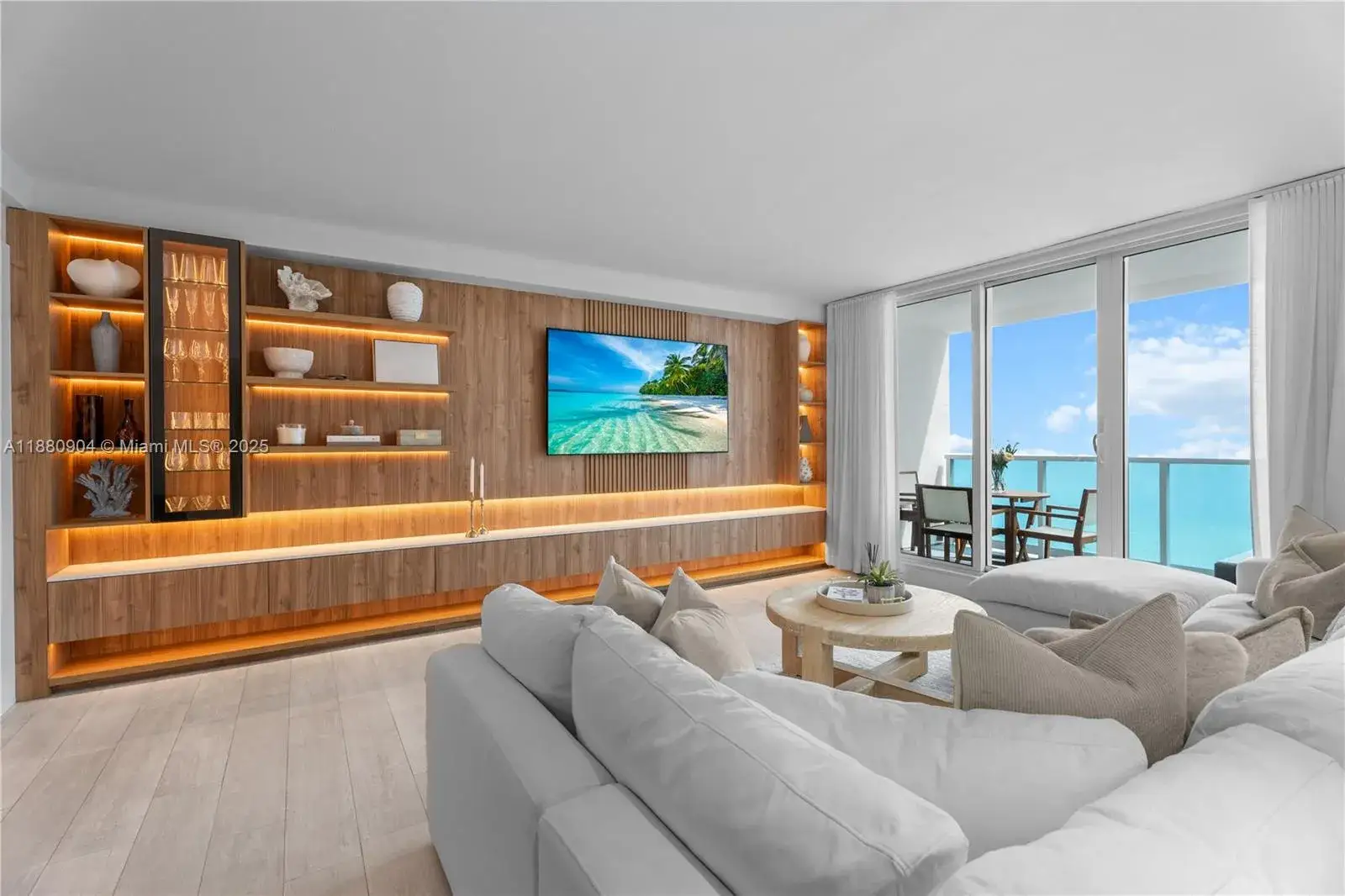 3 bedroom 3 bath Residential for sale at 2301 Collins Ave # 24, Miami Beach FL 33139