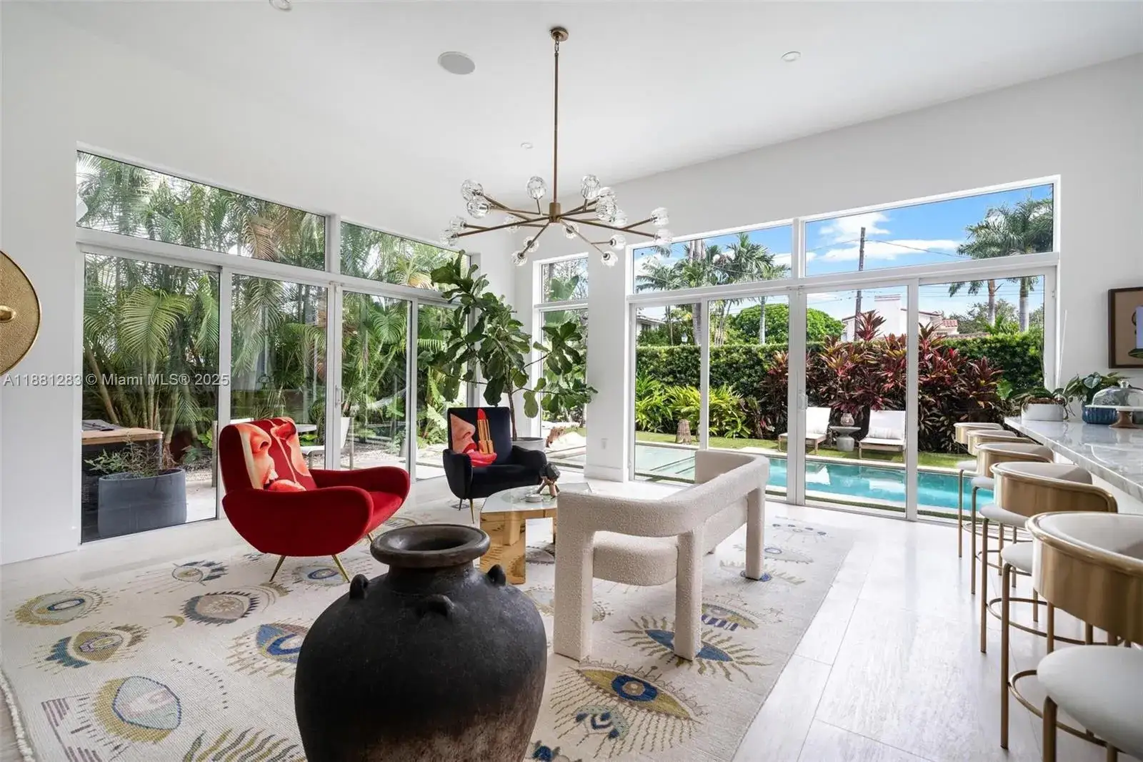 4 bedroom 4 bath Residential for sale at 520 E Dilido Dr, Miami Beach FL 33139