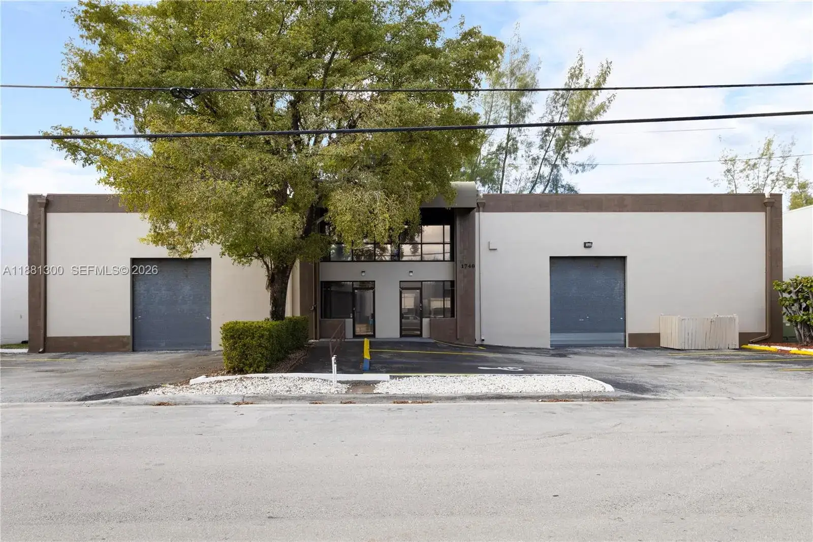 Commercial Sale for sale at 1740 NW 93 AV # 1740, Doral FL 33172