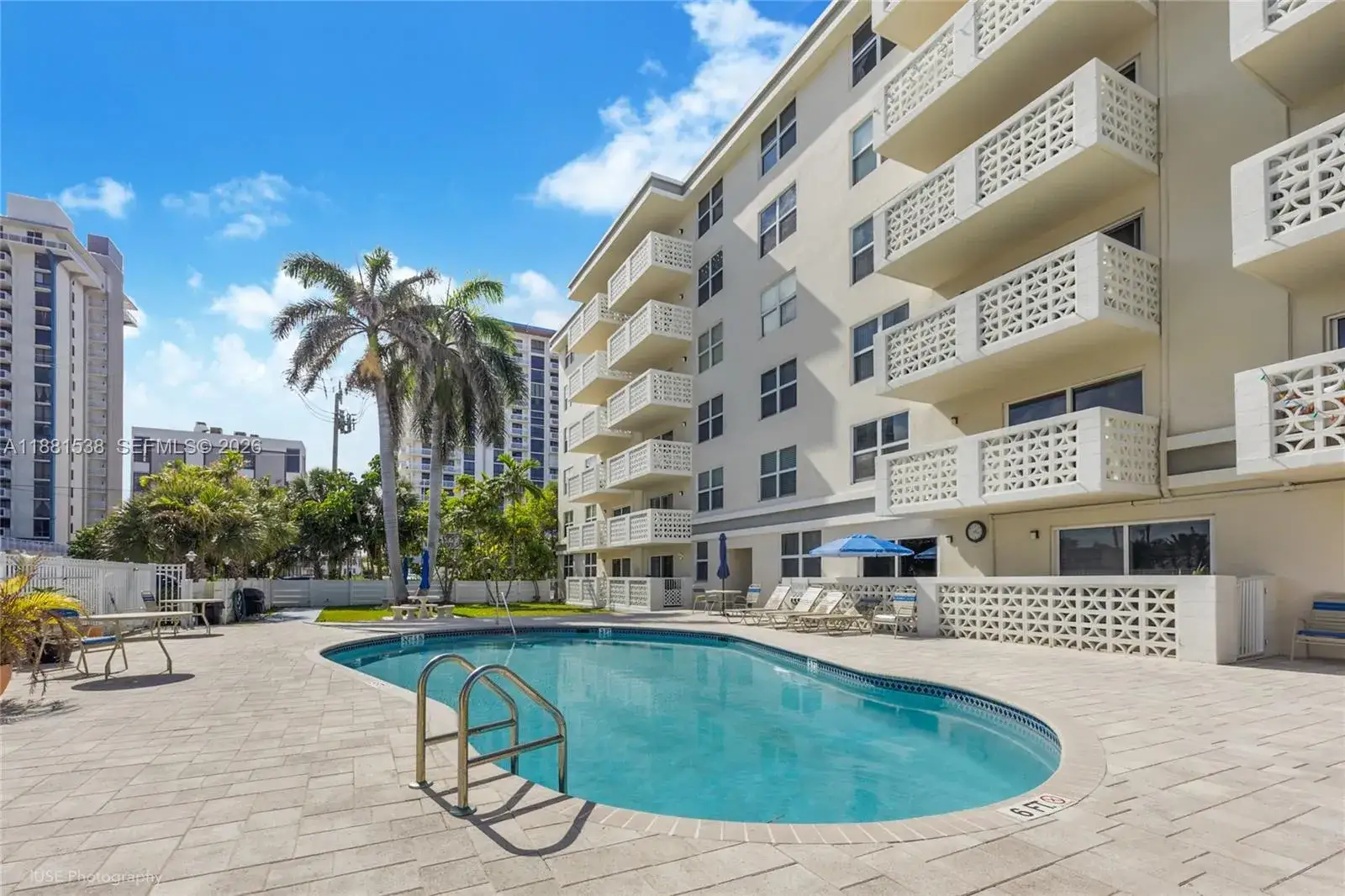 1 bedroom 1 bath Residential for sale at 1901 S Ocean Dr # 303, Hollywood FL 33019