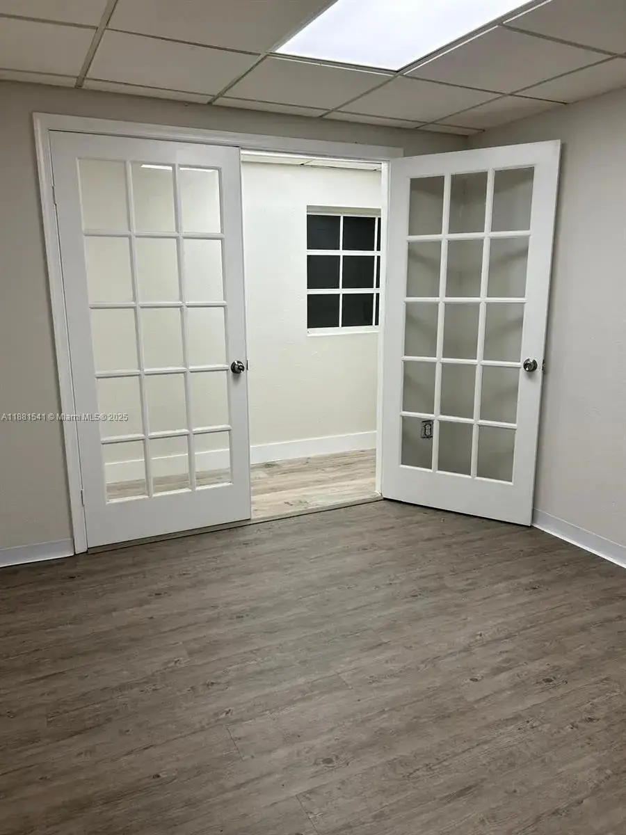 Commercial Sale for sale at 8418 NW 61st St # 5, Miami FL 33166