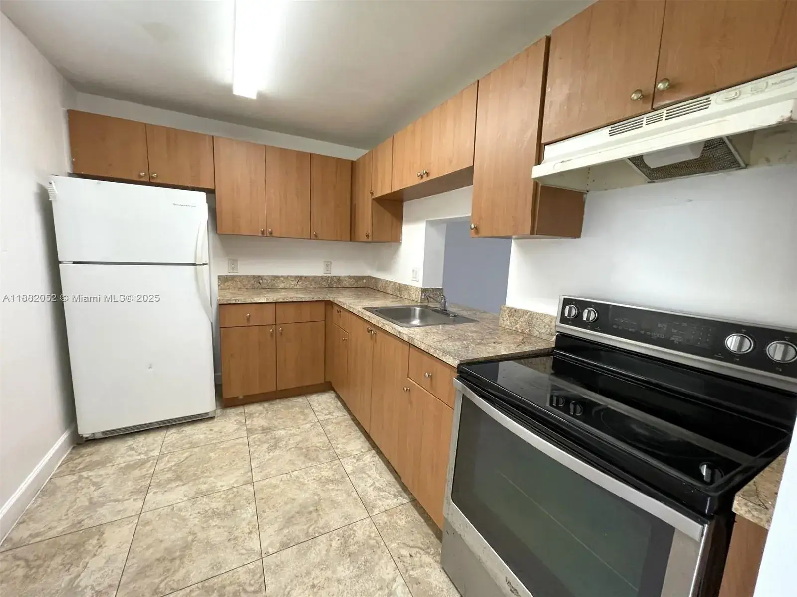 2 bedroom 2 bath Residential Lease for rent at 2800 NW 56th Ave # B107, Lauderhill FL 33313