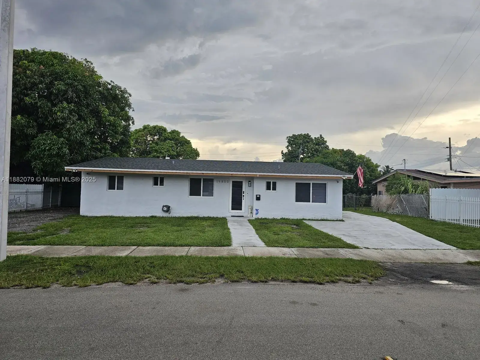 3 bedroom 2 bath Residential for sale at 19800 NW 5th Ave, Miami Gardens FL 33169