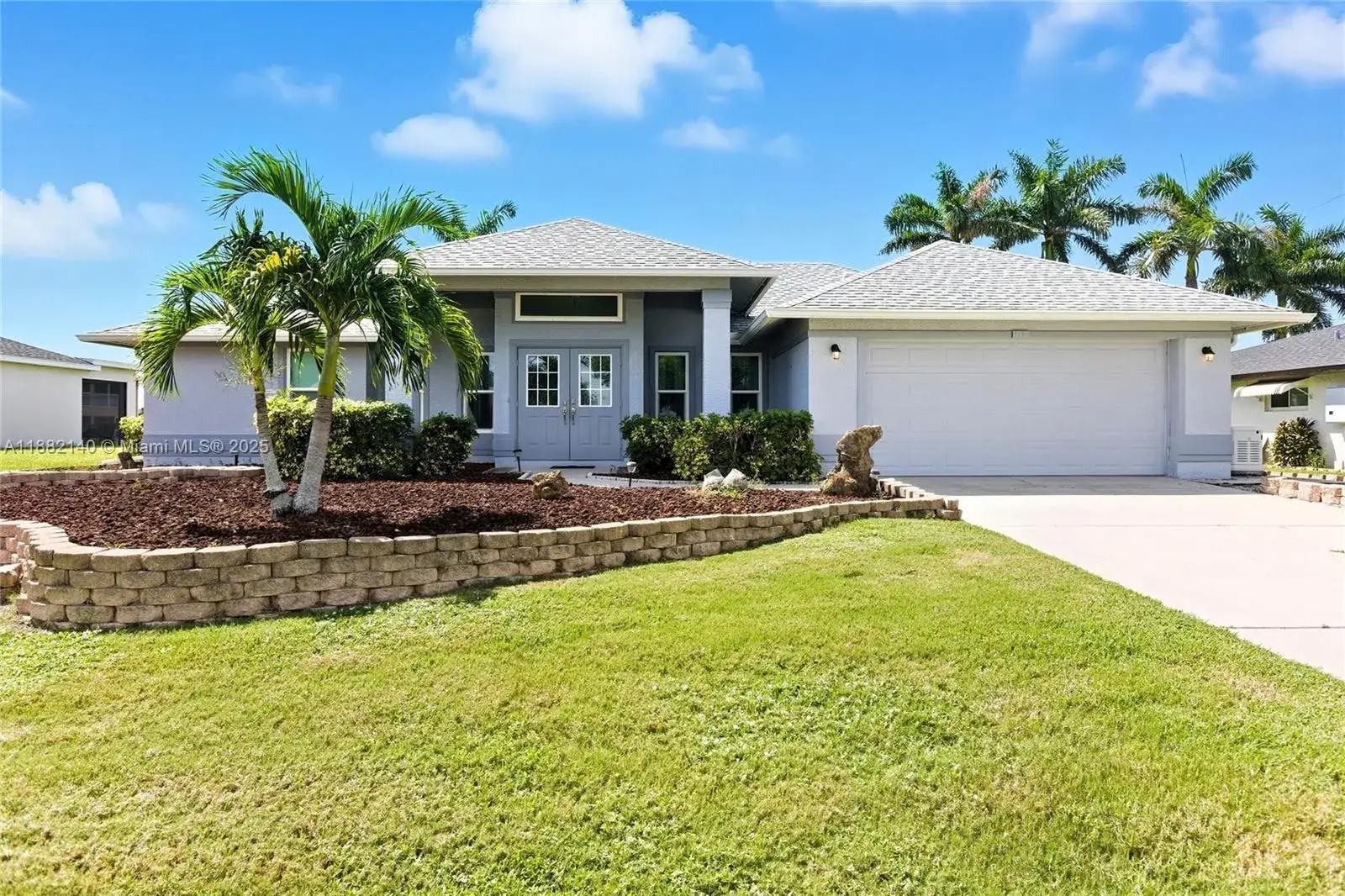 3 bedroom 2 bath Residential for sale at 112 SW 34th LN, Cape Coral FL 33914