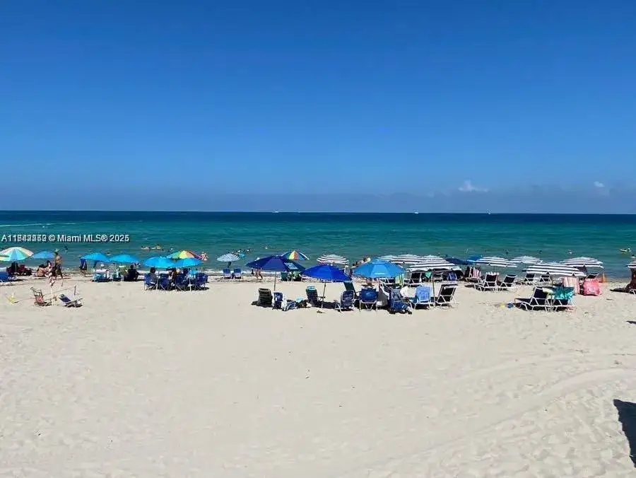 2 bedroom 2 bath Residential Lease for rent at 3725 S Ocean Dr # 419, Hollywood FL 33019