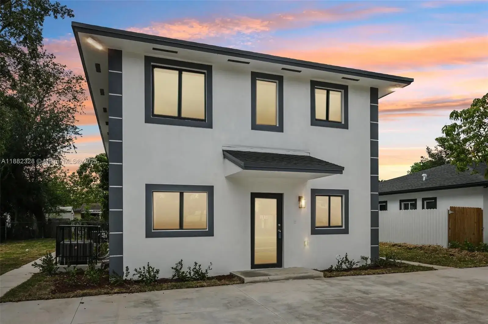 3 bedroom 3 bath Residential Lease for rent at 10344 NW 29th Ave # 10344, Miami FL 33147