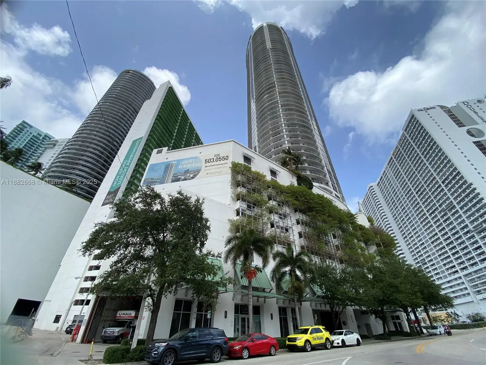 1 bath Residential for sale at 1750 N Bayshore Dr # 2707, Miami FL 33132