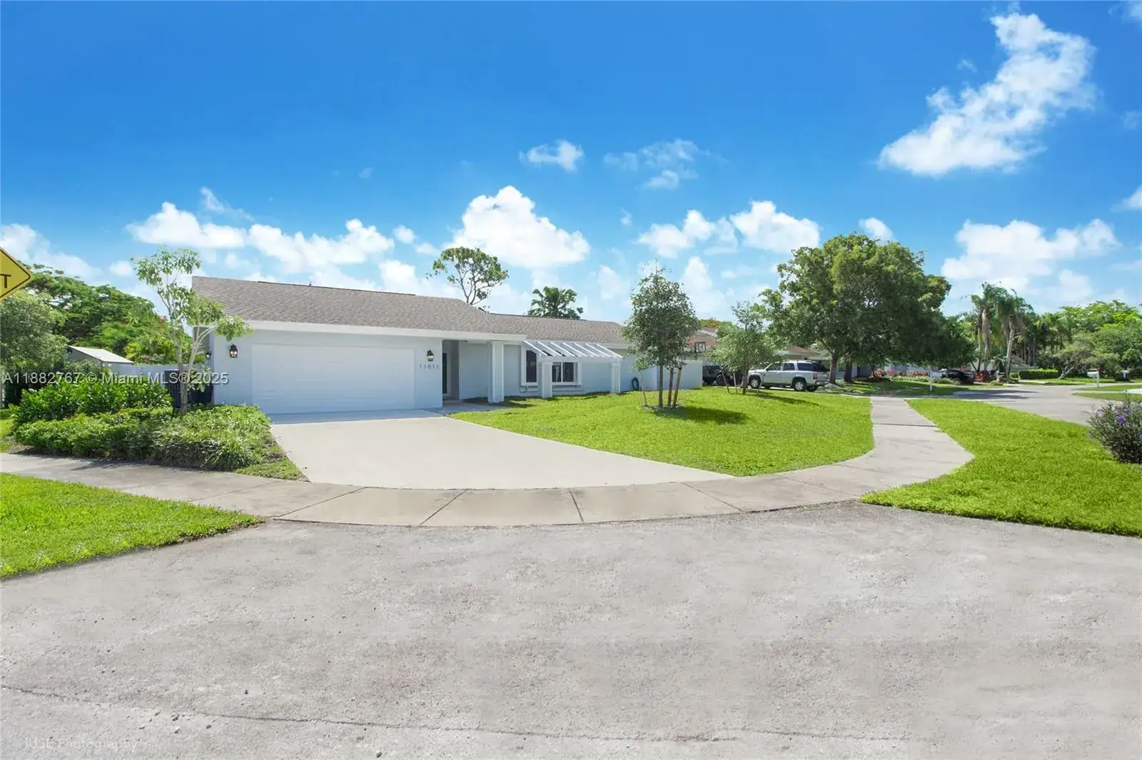 4 bedroom 3 bath Residential Lease for rent at 11011 SW 110th Rd, Miami FL 33176