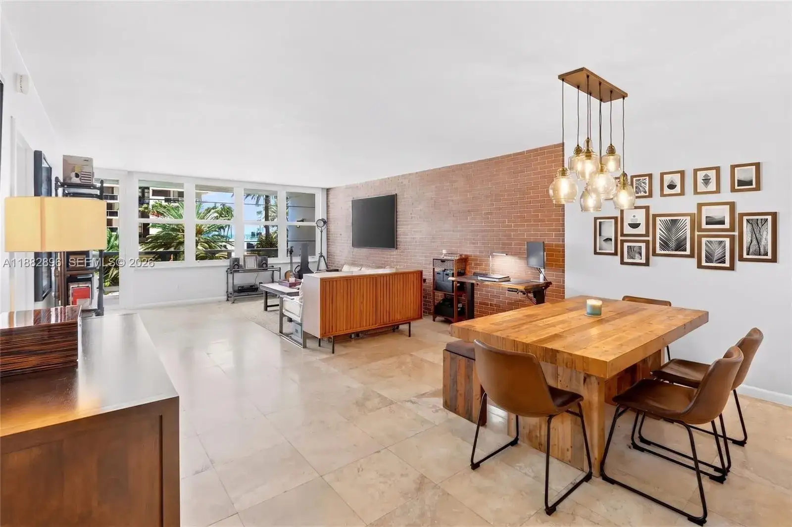 1 bedroom 1 bath Residential for sale at 5700 Collins Ave # 3M, Miami Beach FL 33140