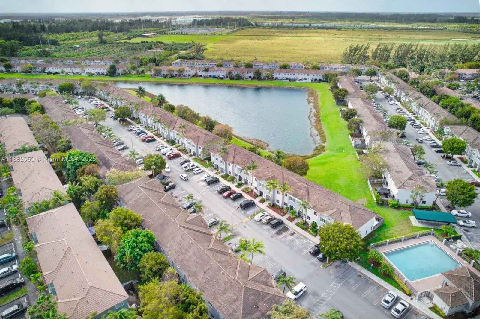 3 bedroom 2 bath Residential for sale at 2954 SE 15th Ter, Homestead FL 33035