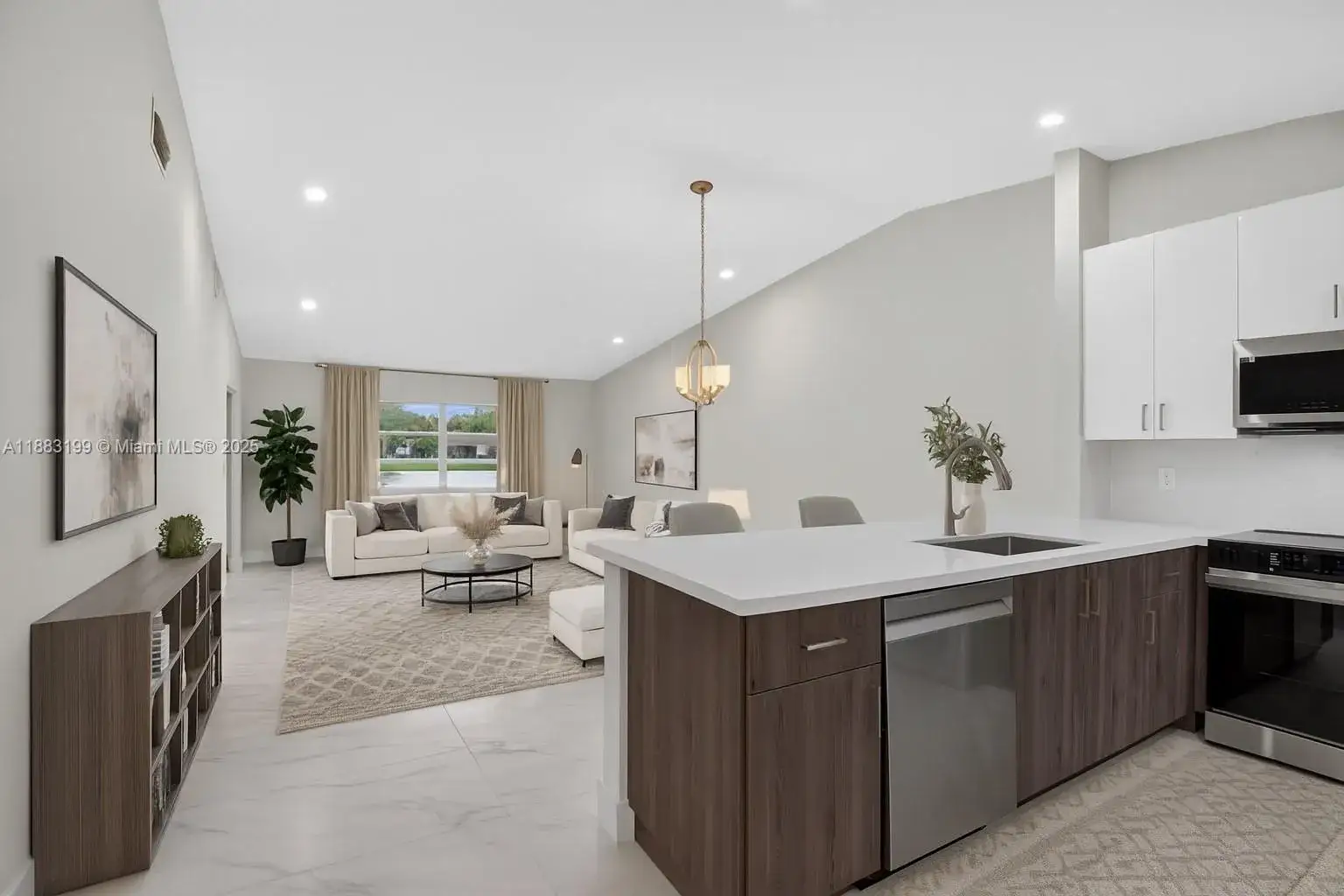 2 bedroom 2 bath Residential for sale at 8127 Songbird Ter, Boca Raton FL 33496
