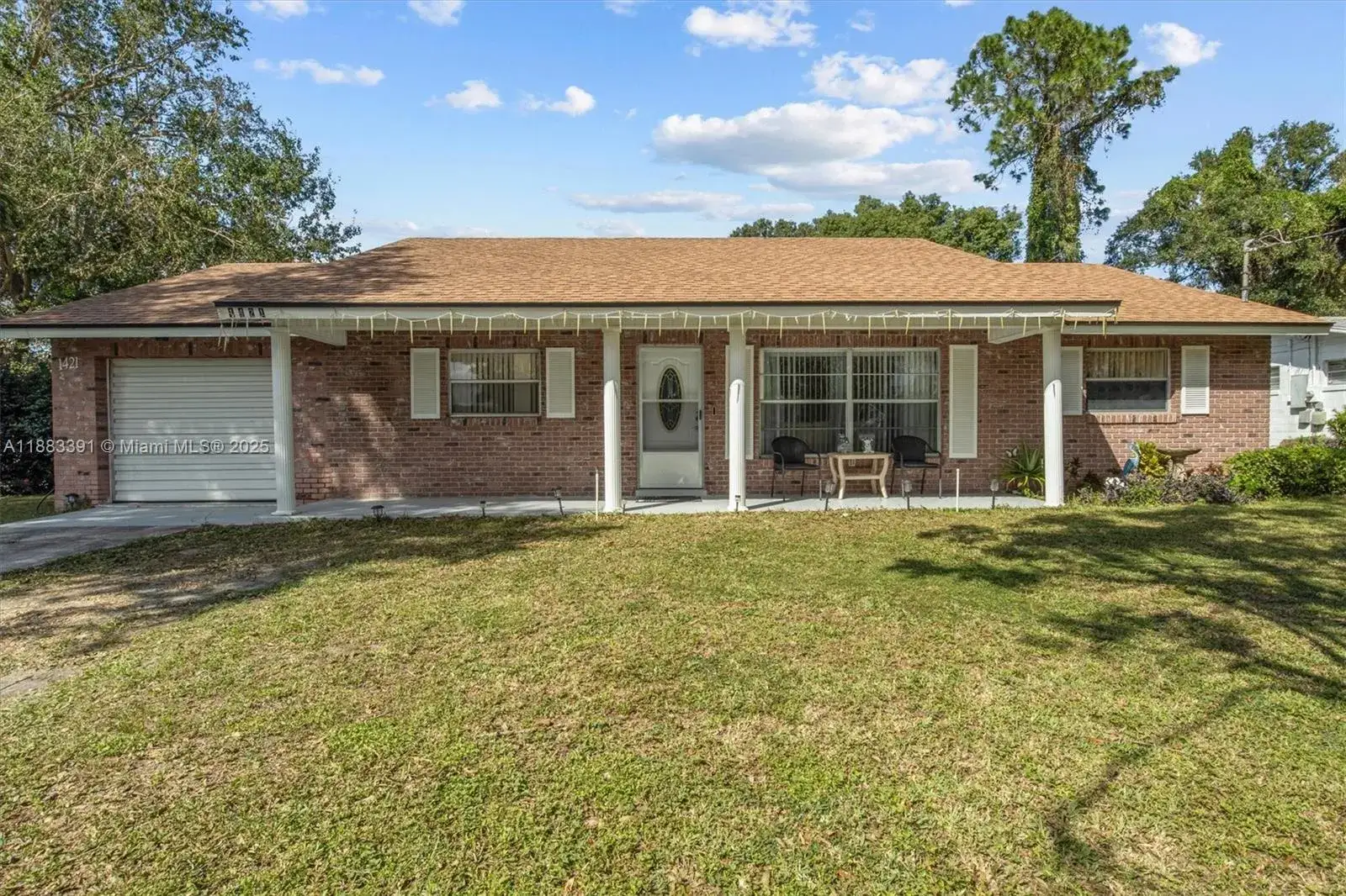 3 bedroom 2 bath Residential for sale at 1421 Avenue G NE, Other City - In The State Of Florida FL 33881