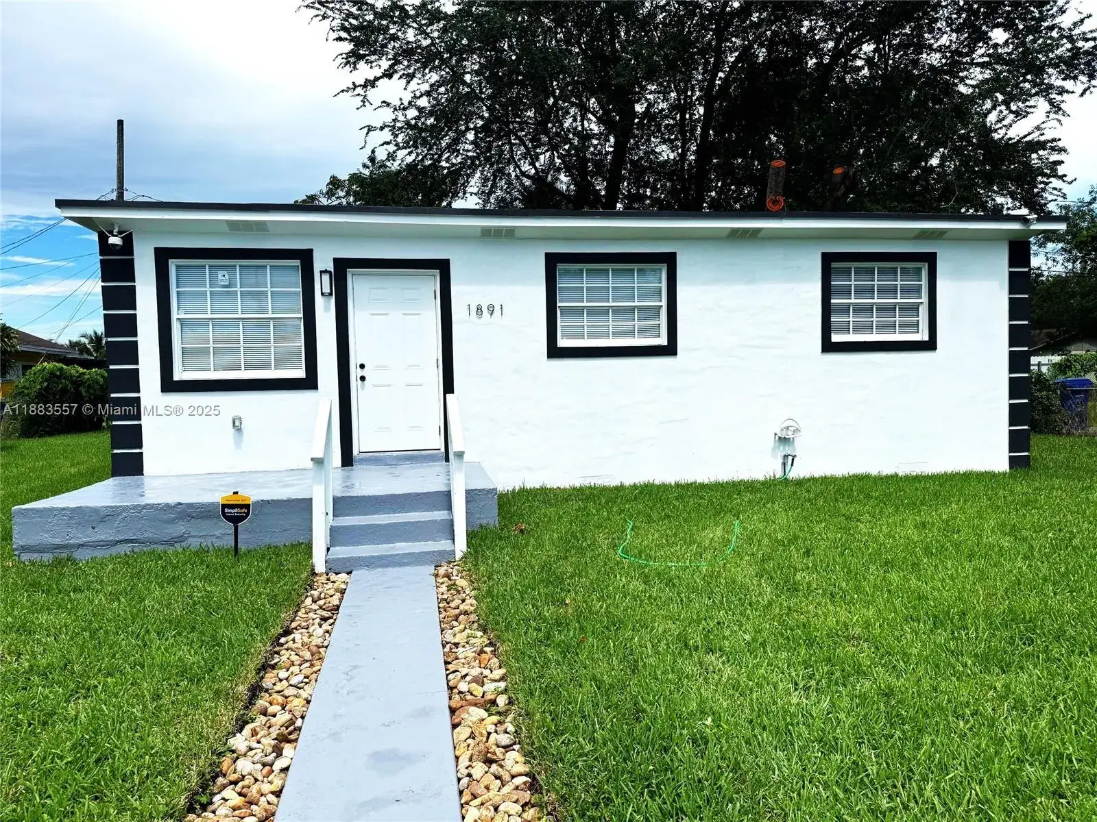 3 bedroom 1 bath Residential for sale at 1891 NW 83rd Ter, Miami FL 33147