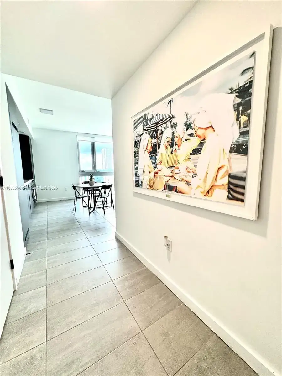 2 bedroom 1 bath Residential for sale at 227 NE 2nd St # 2306, Miami FL 33132