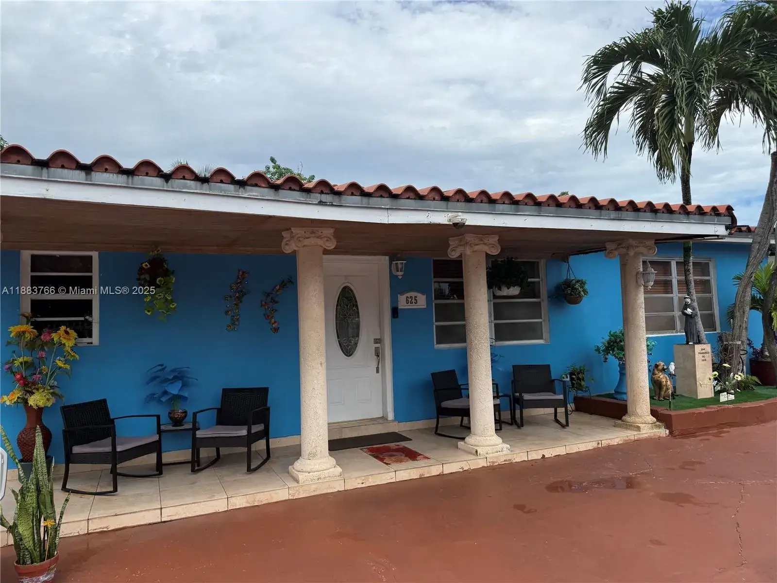 3 bedroom 2 bath Residential for sale at 625 E 57th St, Hialeah FL 33013