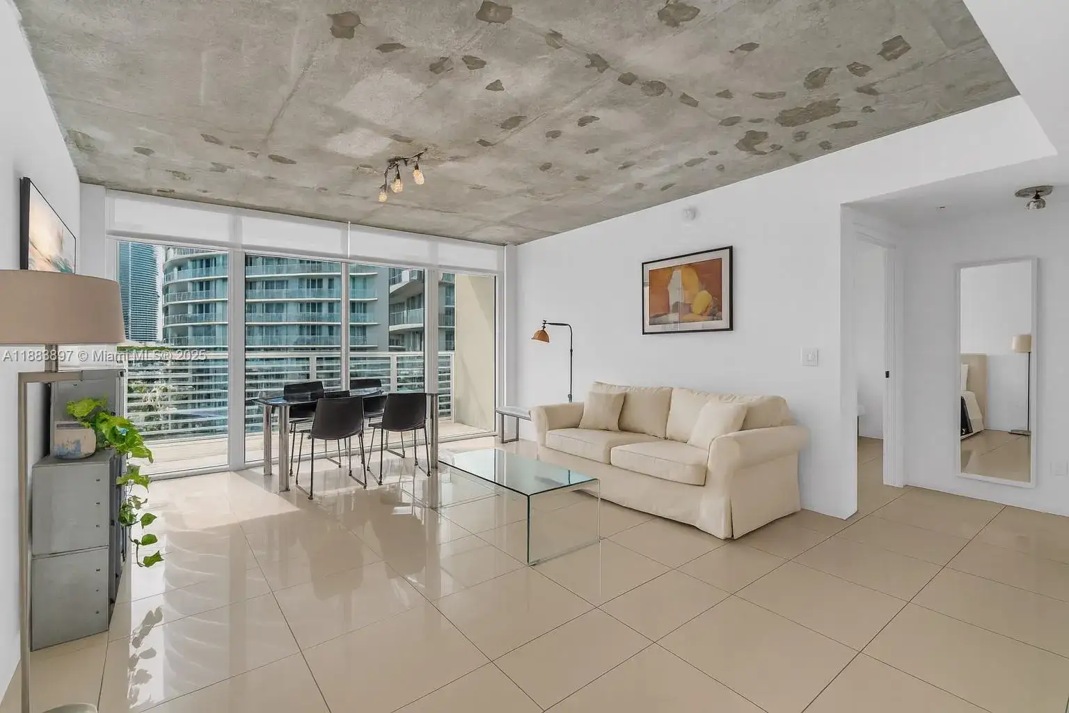 2 bedroom 2 bath Residential for sale at 3250 NE 1st Ave # 1120, Miami FL 33137