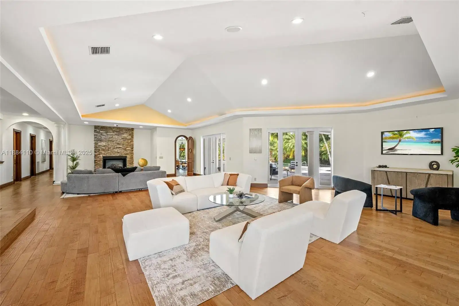 4 bedroom 5 bath Residential for sale at 17801 SW 50th ST, Southwest Ranches FL 33331