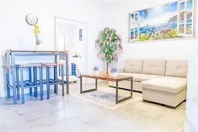 Residential Income for sale at 824 NE 4th St, Fort Lauderdale FL 33301