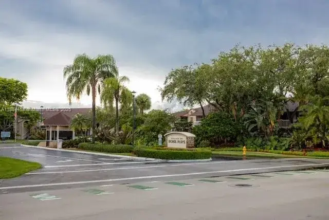 2 bedroom 2 bath Residential Lease for rent at 4770 NW 102nd Ave # 19, Doral FL 33178