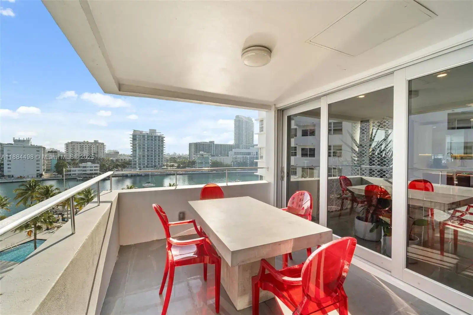 2 bedroom 2 bath Residential for sale at 16 Island Ave # 7C, Miami Beach FL 33139