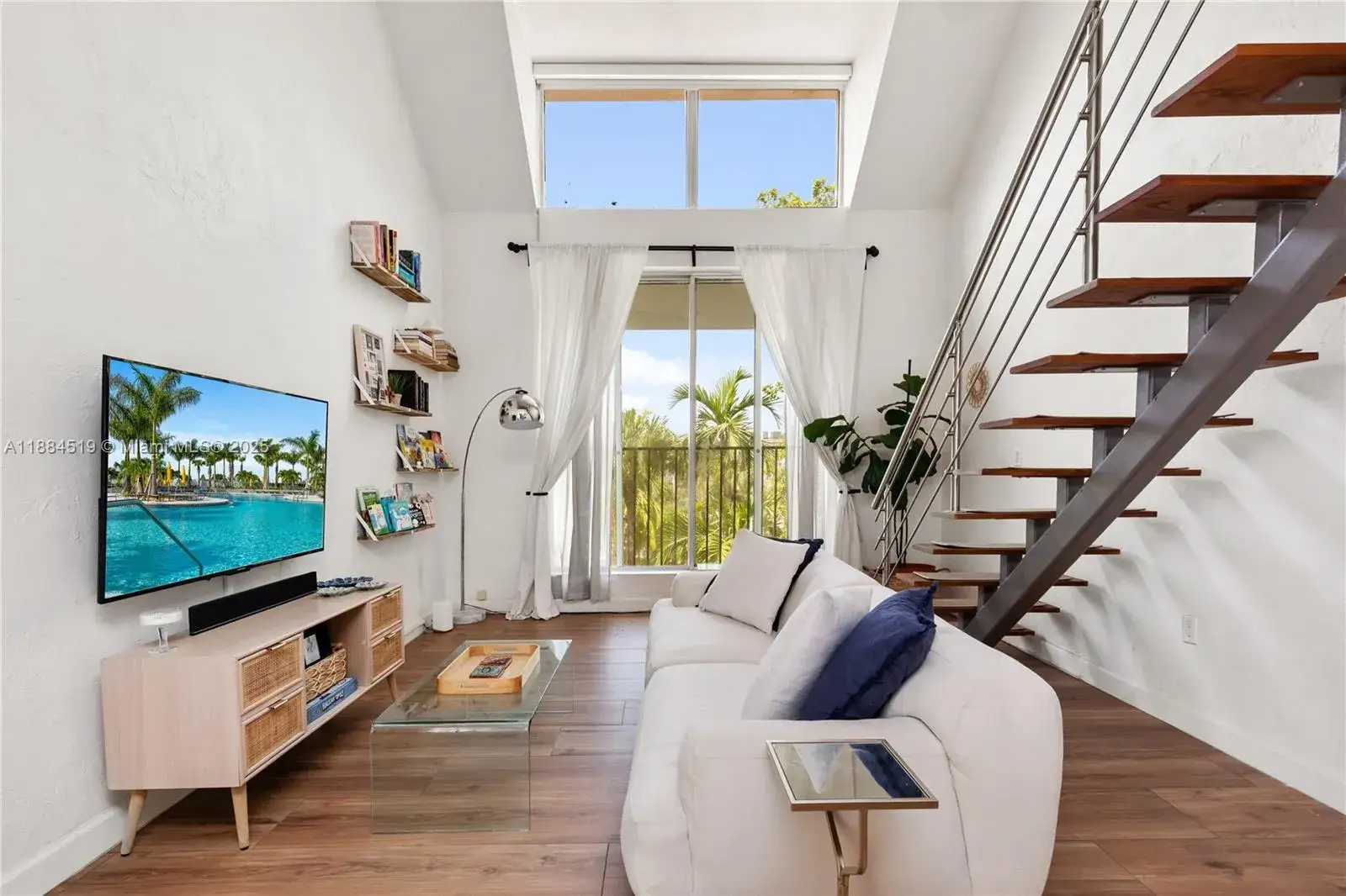 1 bedroom 1 bath Residential for sale at 6884 N Kendall Dr # C401, Pinecrest FL 33156