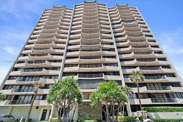 2 bedroom 2 bath Residential Lease for rent at 4200 N Ocean Dr # 1103, Riviera Beach FL 33404