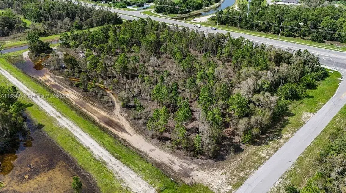 Land/Boat Docks for sale at 806 Fabian Cir, Fort Myers FL 33913