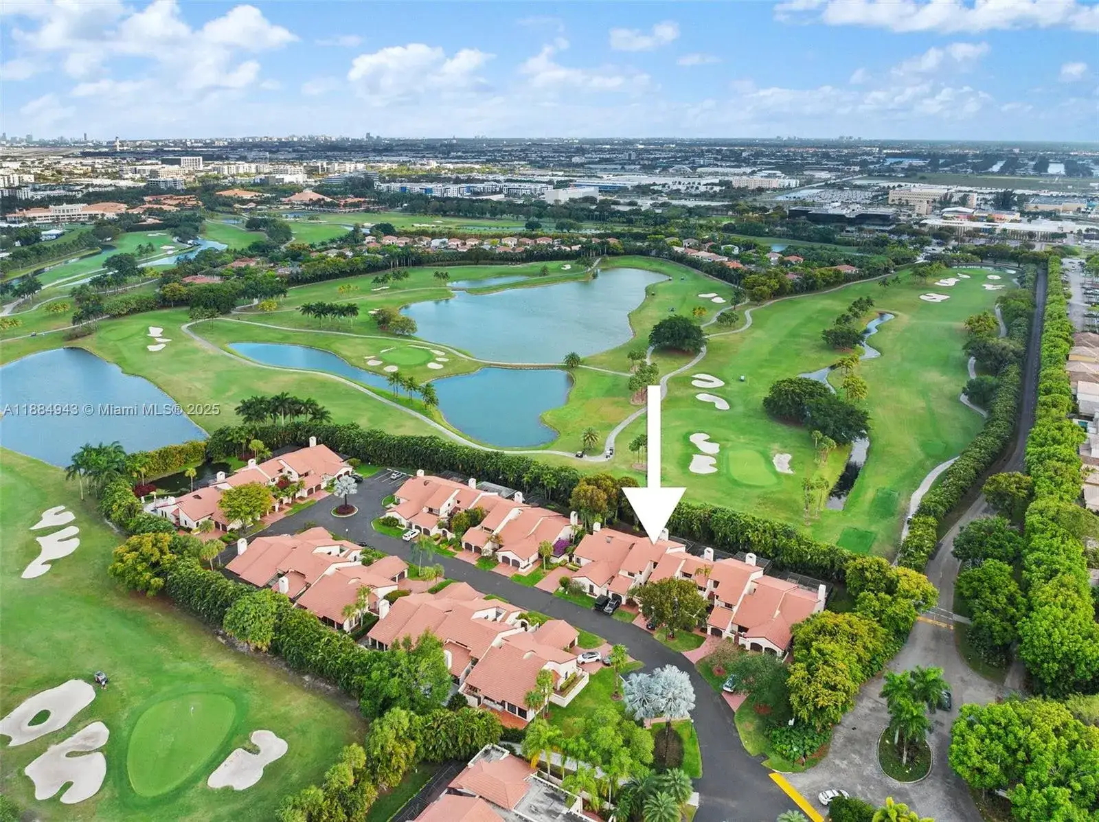 2 bedroom 2 bath Residential for sale at 9340 NW 48th Doral Ter, Doral FL 33178