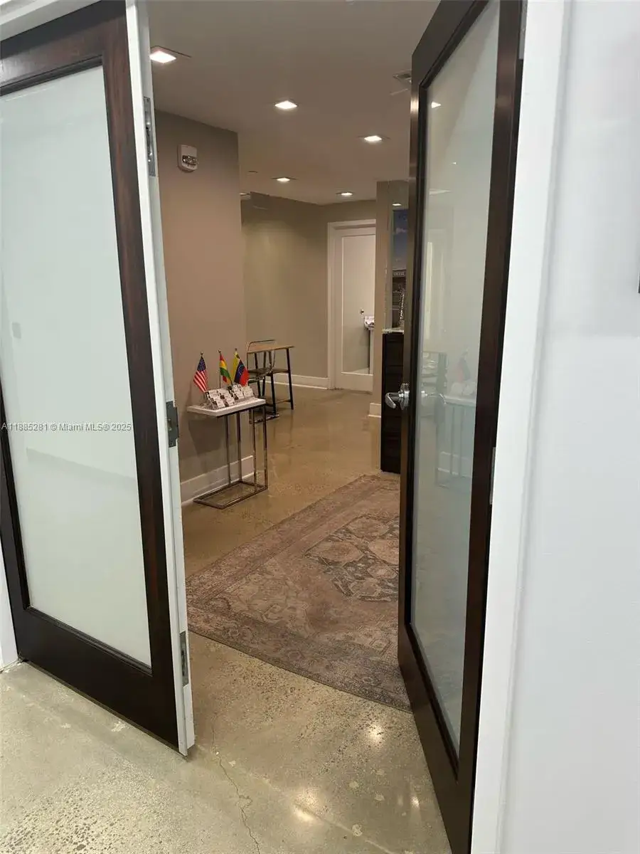 Commercial Sale for sale at 95 Merrick Way # 710, Coral Gables FL 33134