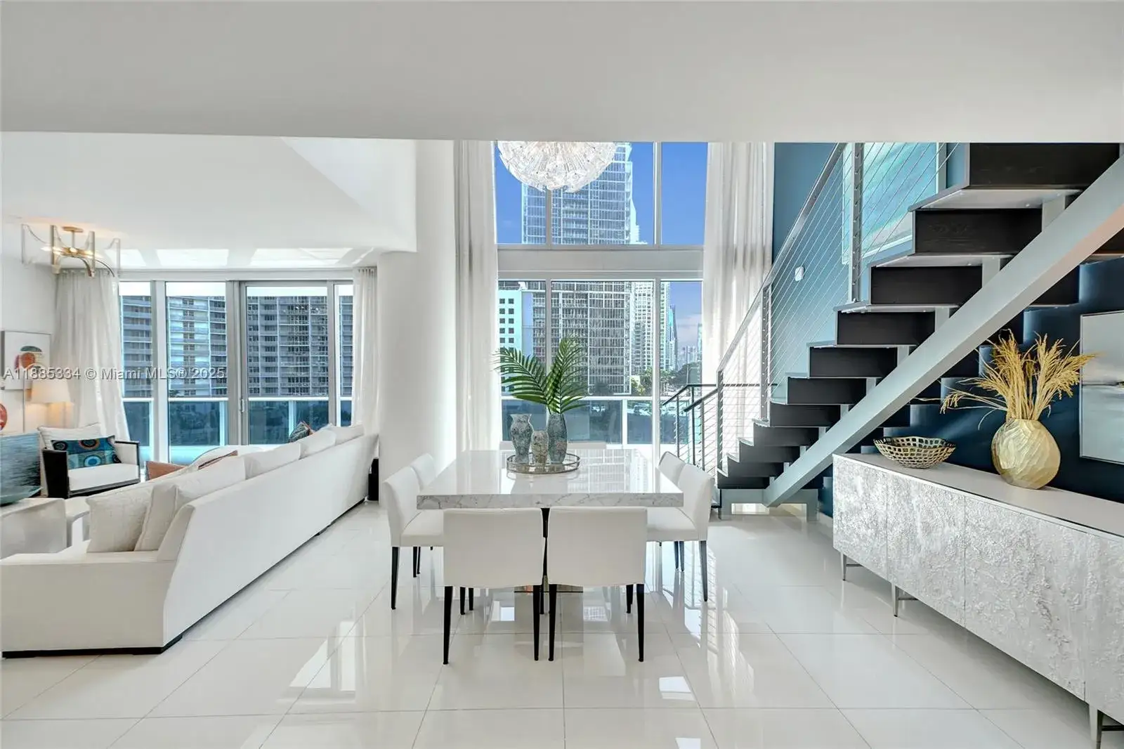 3 bedroom 5 bath Residential for sale at 200 Biscayne Boulevard Way, Miami FL 33131