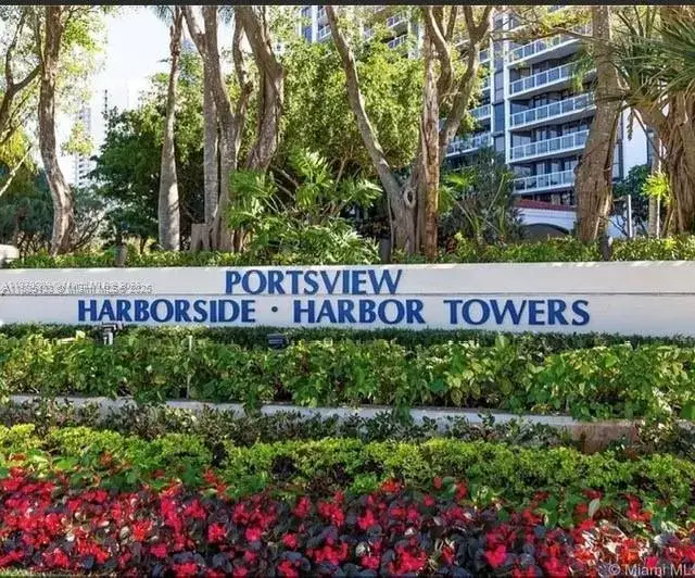 2 bedroom 2 bath Residential for sale at 3610 Yacht Club Dr # 215, Aventura FL 33180