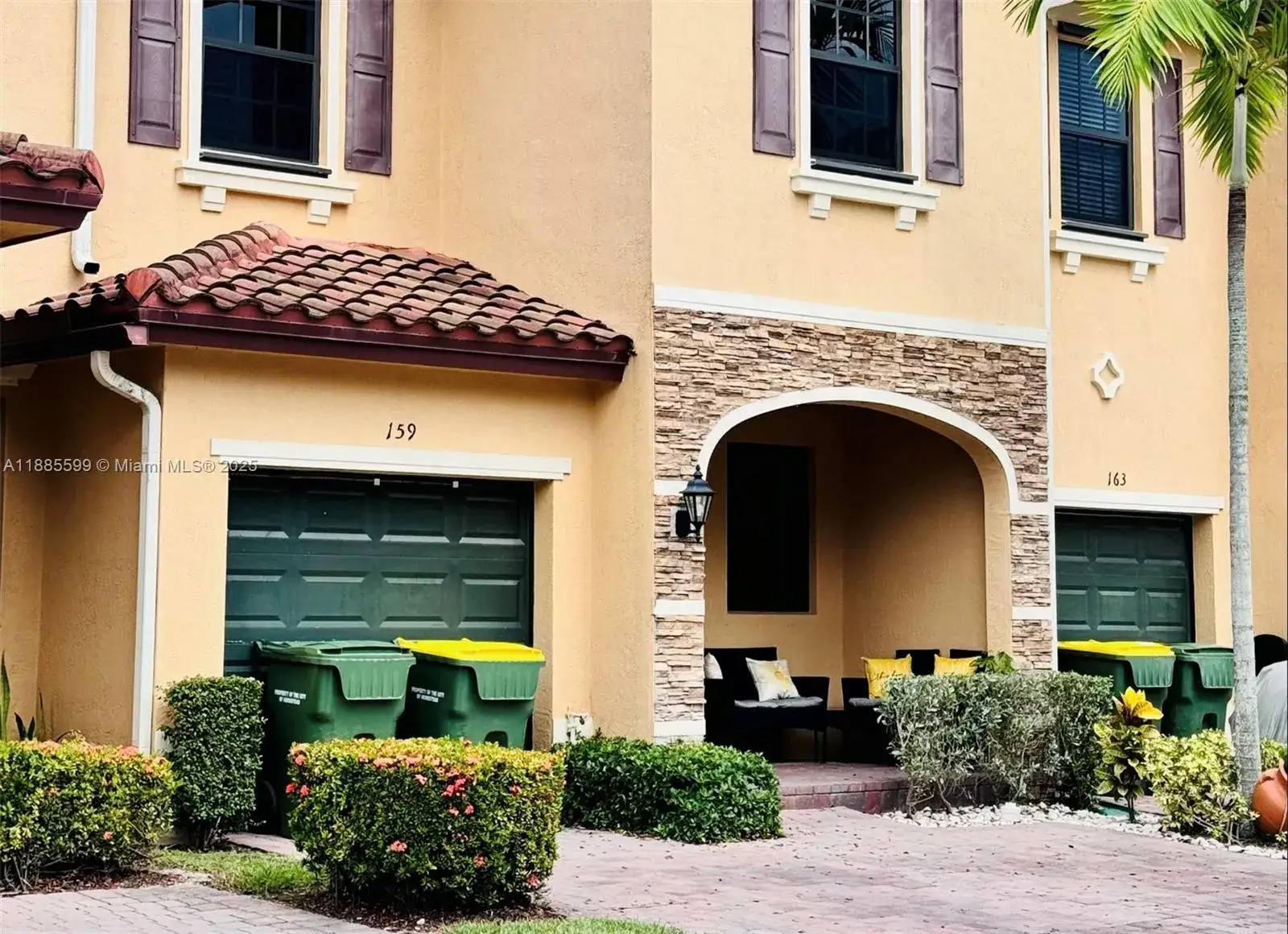 3 bedroom 2 bath Residential Lease for rent at 159 SE 34th Ave, Homestead FL 33033